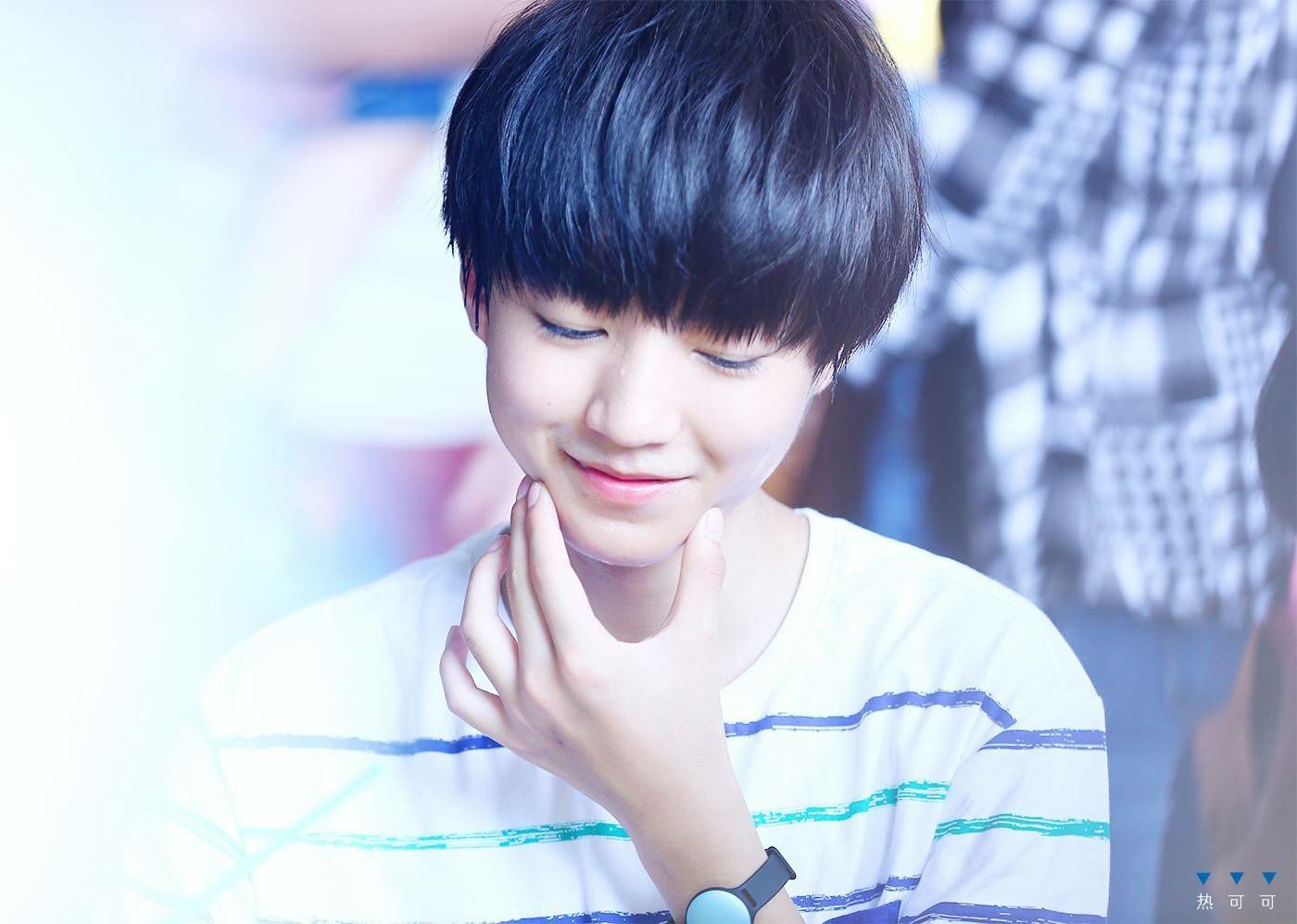 tfboys之凯妻橙光游戏_橙光游戏tfboys_tfboys小游戏橙光凯