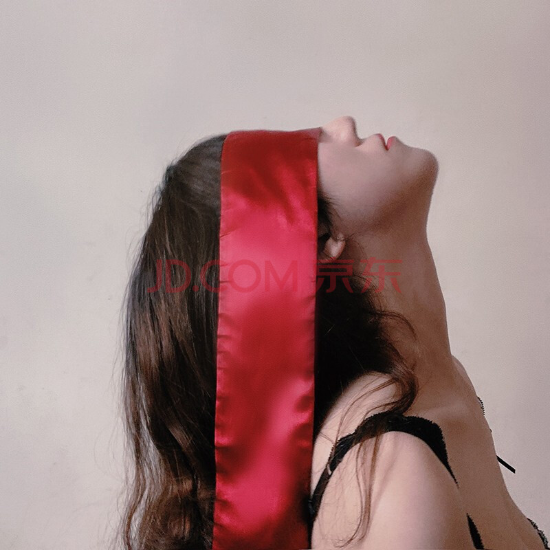 婀娜多姿，女人脱光华丽绽放