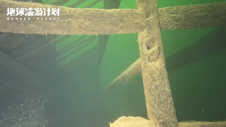 名字《鬼吹灯之精绝古城》_古城鬼吹灯精绝游戏在线观看_鬼吹灯之精绝古城游戏