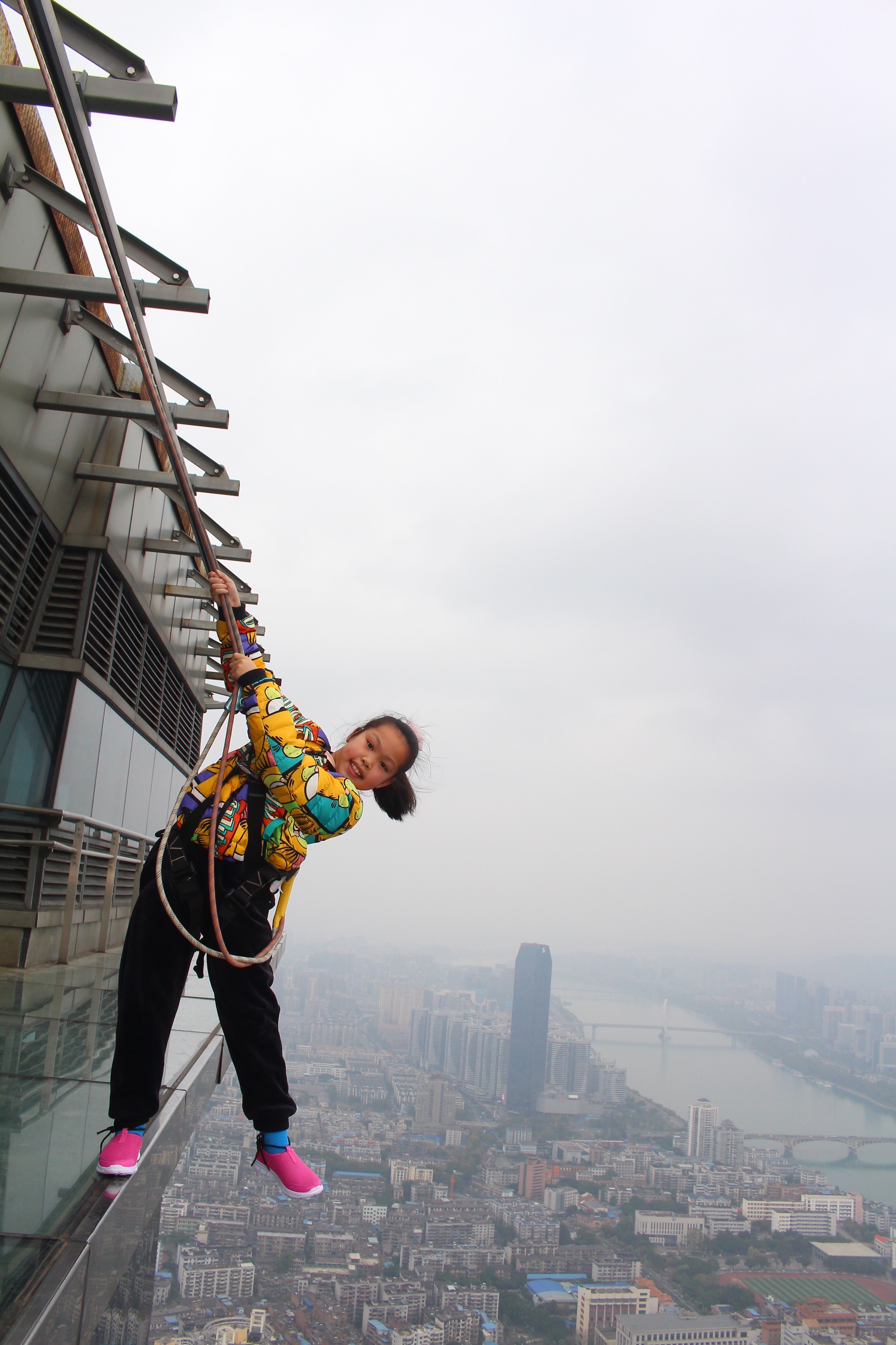 公司娱乐节目游戏_游戏娱乐类节目_娱乐游戏节目策划方案大全