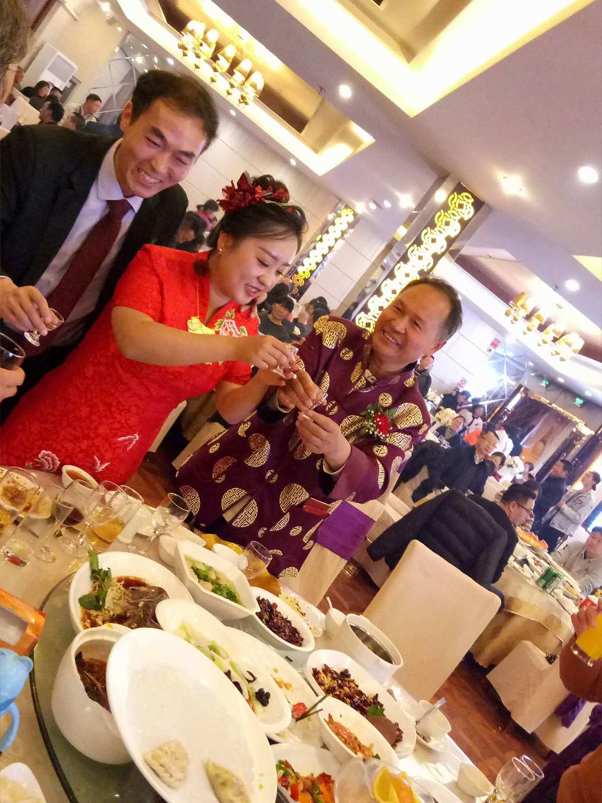 接新娘玩的游戏_接新娘玩游戏流程_新娘接玩游戏怎么说