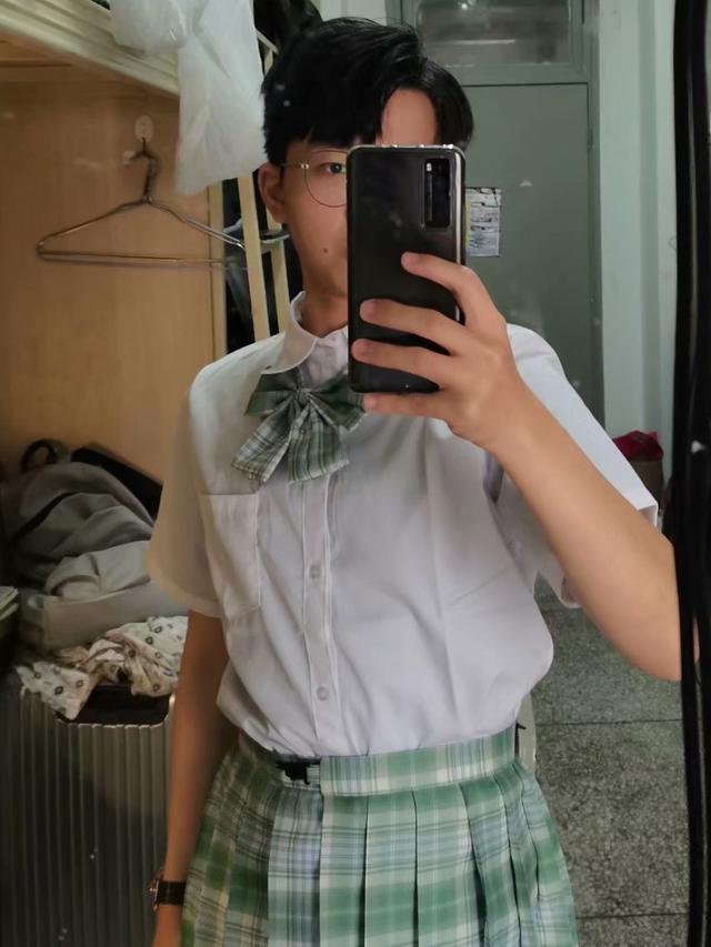 时尚梦想：女装少年游戏！