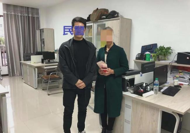 小偷抓警察的视频_小偷抓警察的游戏_警察抓小偷