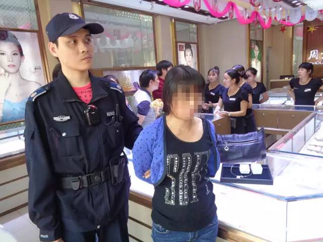 小偷抓警察的视频_小偷抓警察的游戏_警察抓小偷
