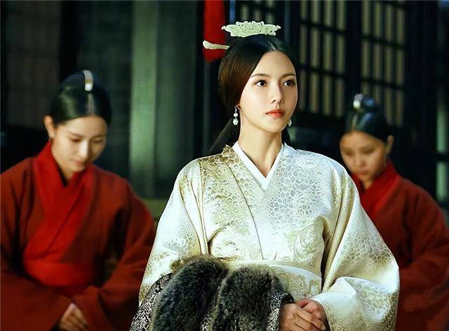 新洛神甄宓_新洛神甄宓怎么成洛神_洛神甄宓是谁的妻子