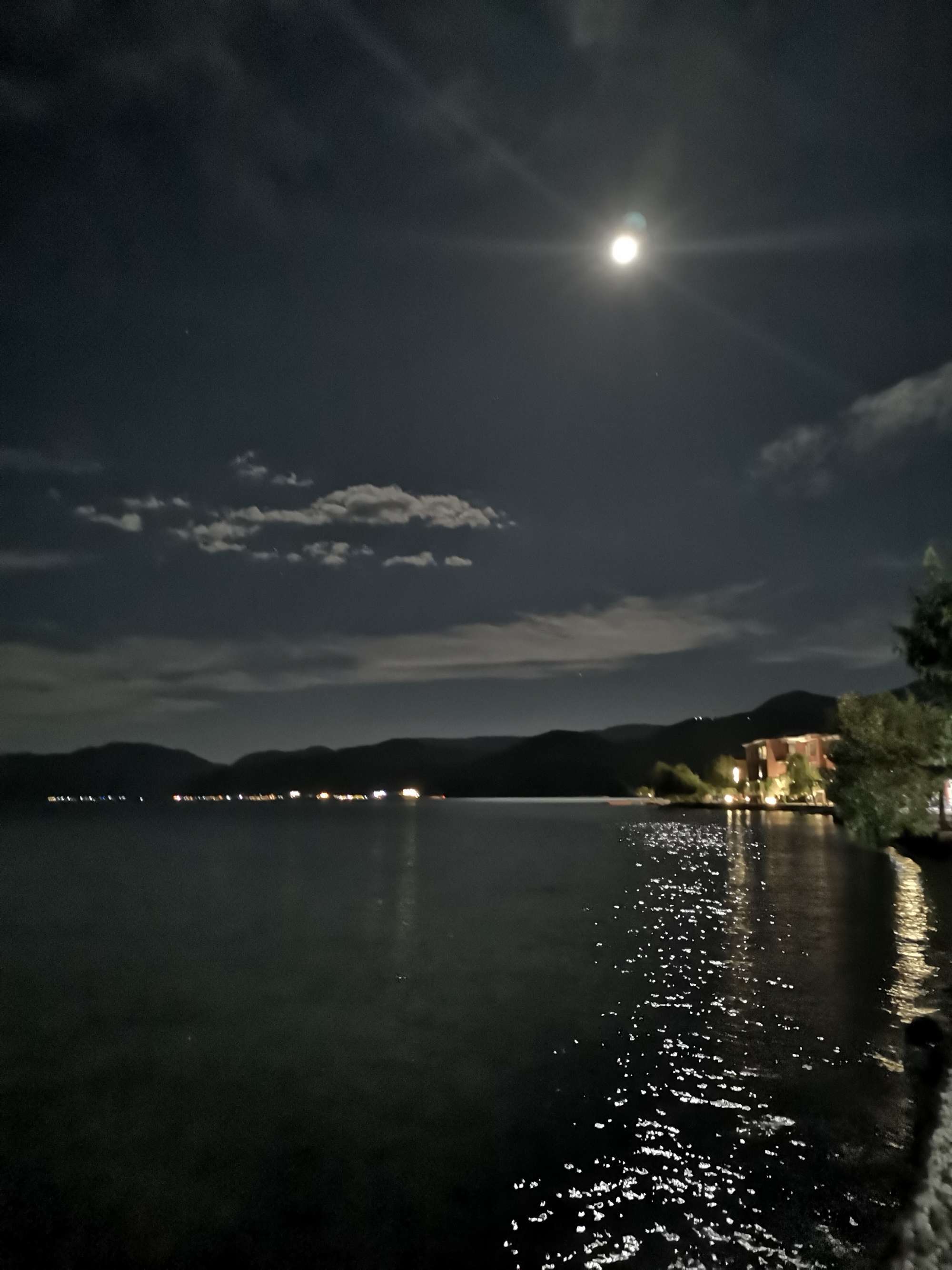 夜遇_迷夜惨遇_露遇辰安老公夜敲门txt