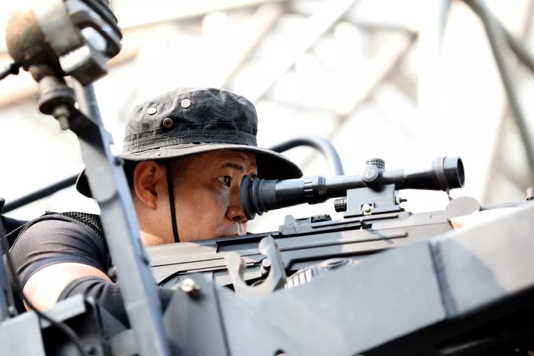 小枪战小游戏大全生死狙击_爱拍小阳的个人空间生死狙击_狙击小日本2