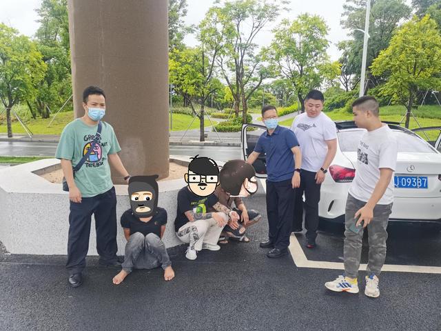 三人抓捕战术_捕获警花三人组_三人抓捕小组分工
