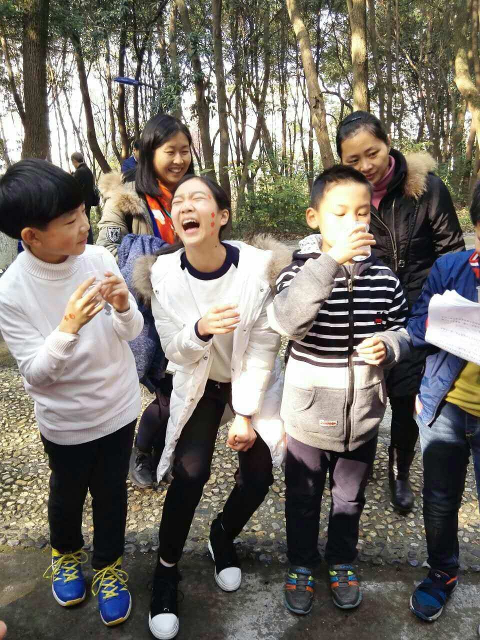 真人脱衣游戏_美女真人脱衣小游戏_真人脱衣麻将2秘籍