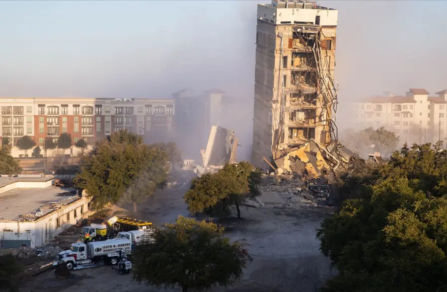 高楼爆破手机版下载_高楼爆破拆除视频_高楼爆破2