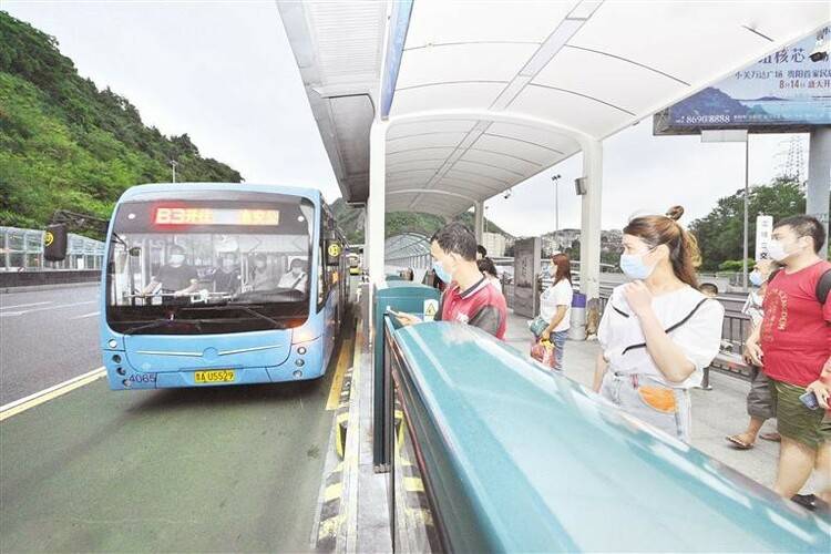公交模拟_公交模拟器无限金币破解全车_公交模拟器下载