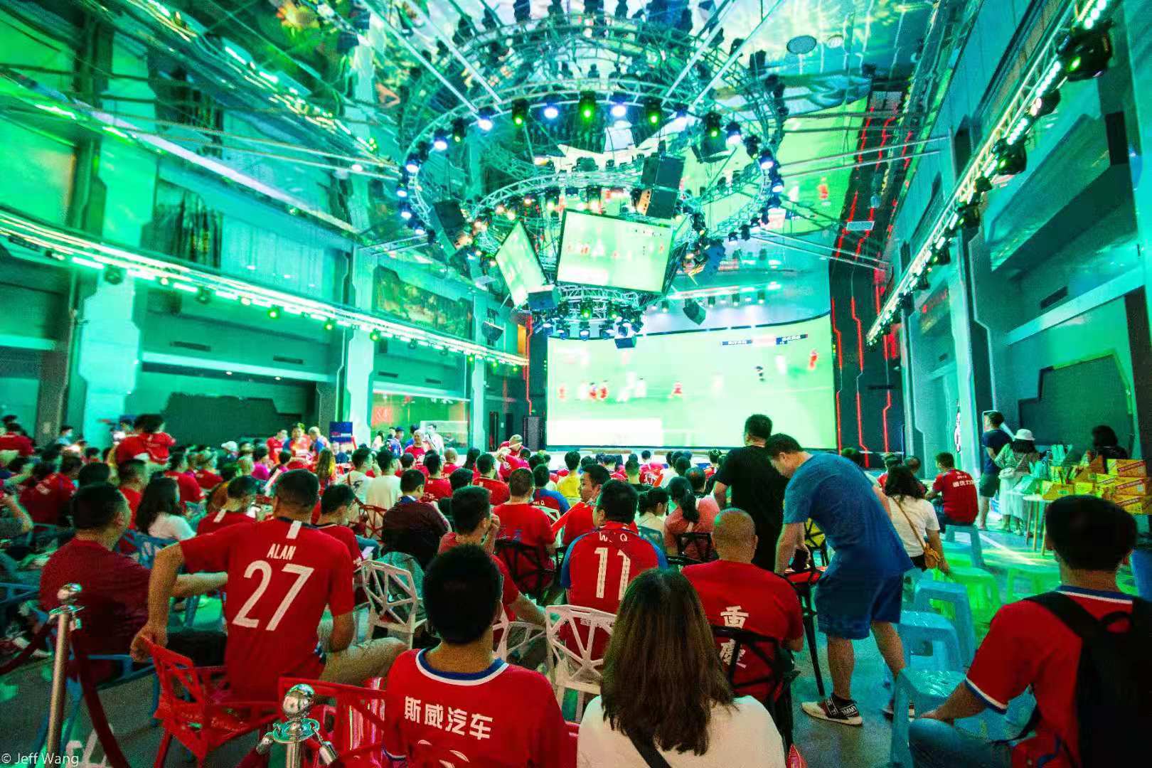 打开大联盟的世界，让我感受到了无尽的激情和乐趣
