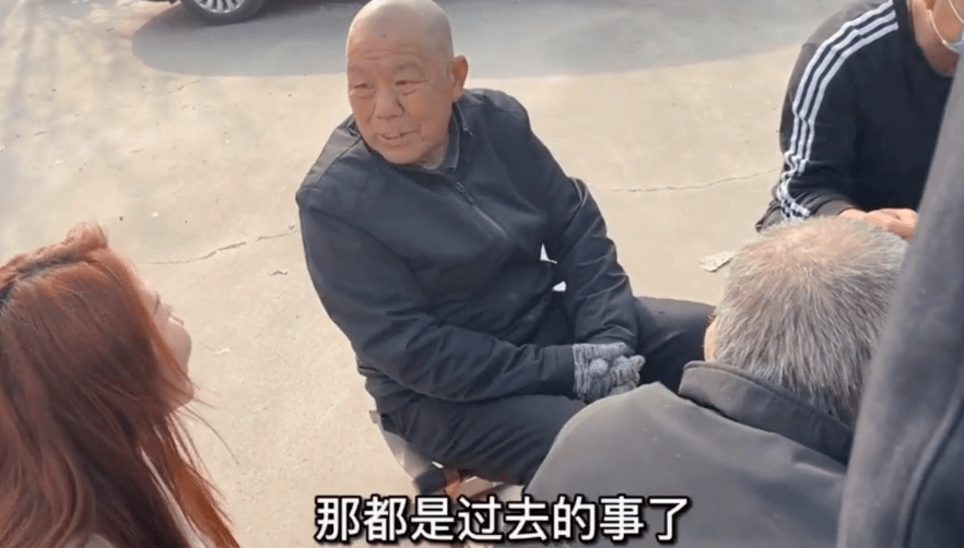 中国老头gay，独特魅力引人瞩目