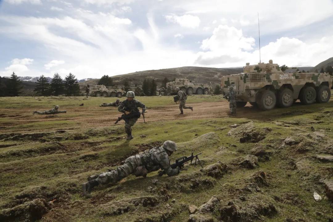 炮兵突击_突击炮兵师_突击炮兵军