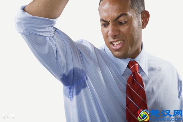 手机游戏 手上出汗-玩手机游戏为什么手会出汗？揭秘手汗背后的