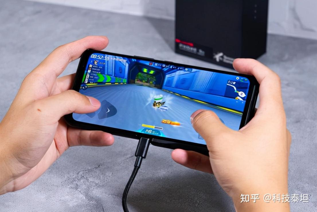 手机游戏动作缓慢？技术、设备、网络三因素全解析