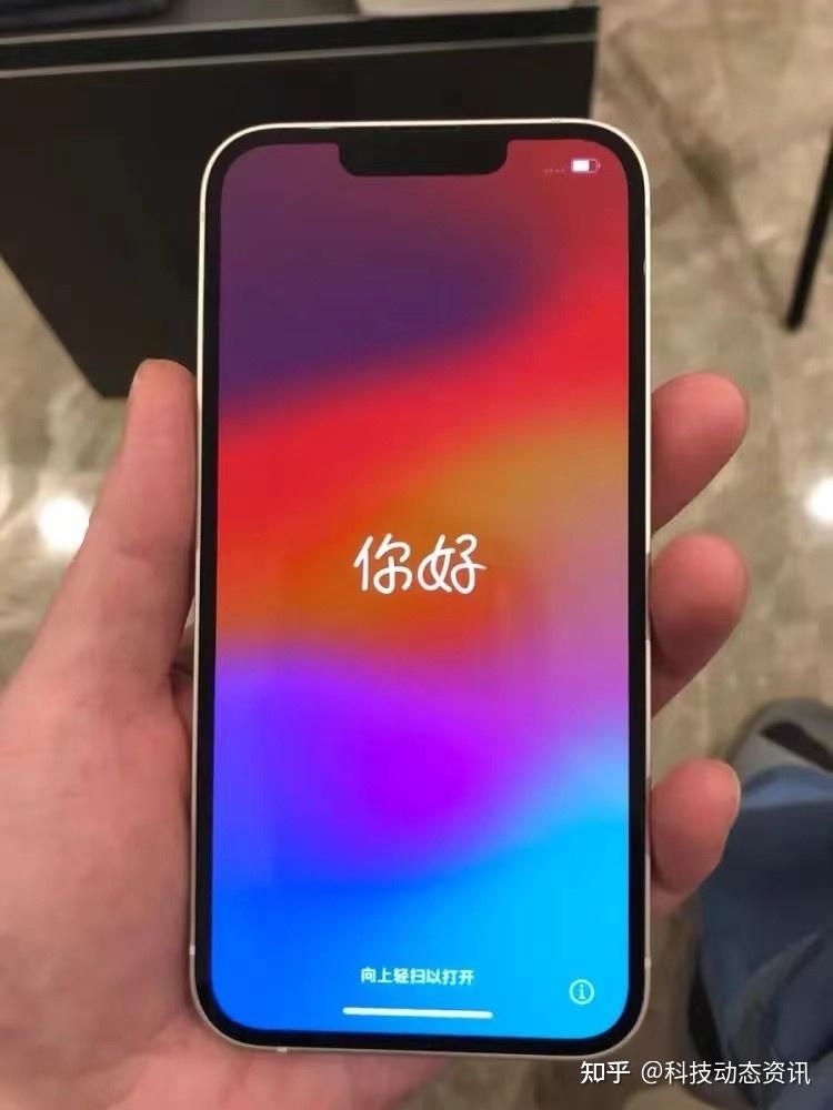 苹果x和苹果11哪个好-苹果X vs 苹果11：谁更胜一筹？