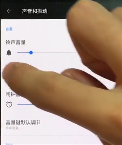 振动调玩声音没手机游戏怎么办_手机游戏震动_手机调振动后玩游戏没声音