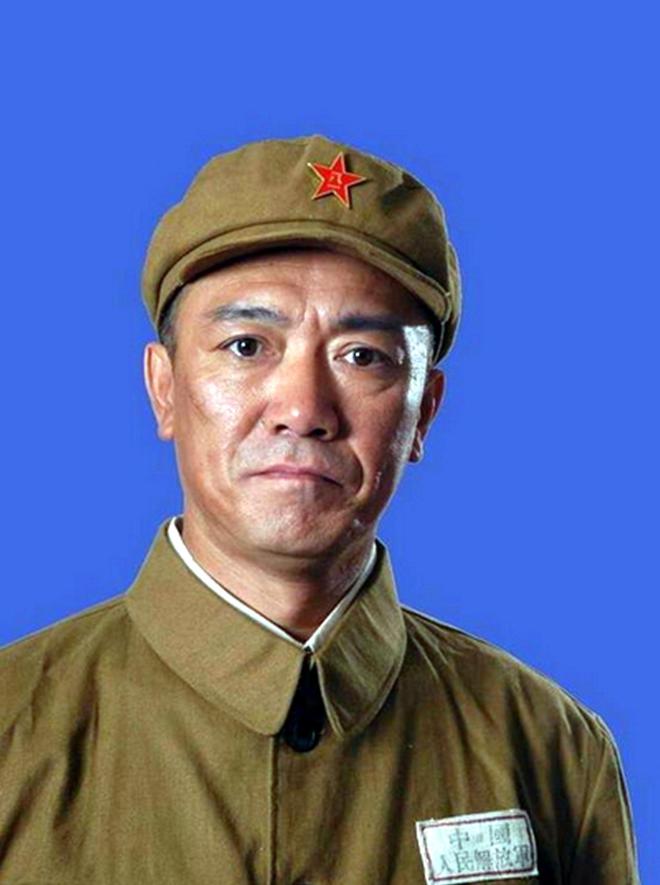 普莱斯上尉_普莱斯上尉帽子_普莱斯上尉怎么进的监狱