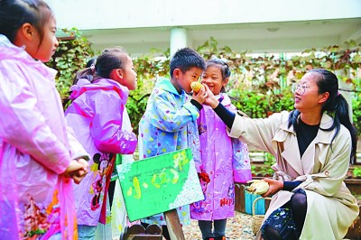 10月31日是世界什么节日_世界月球日是几月几日_世界节日是几月几日