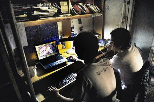 电脑带不动手机游戏_电脑玩手游网络不可用_手机玩电脑游戏无法上网